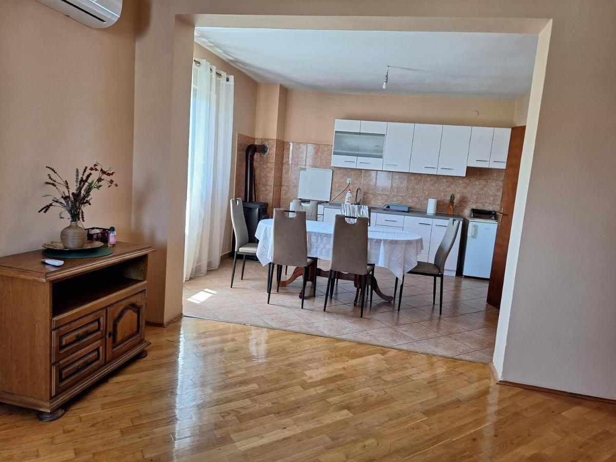 Apartamento Mara Zadar Exterior foto
